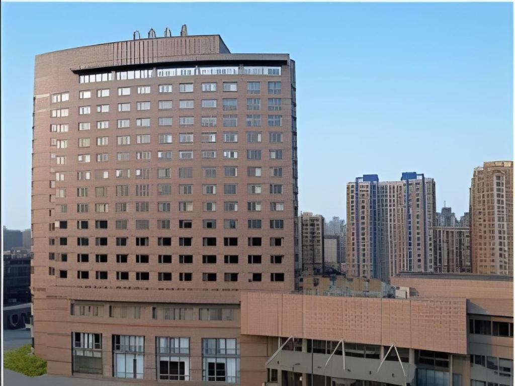Jiangxi Grand 3*
