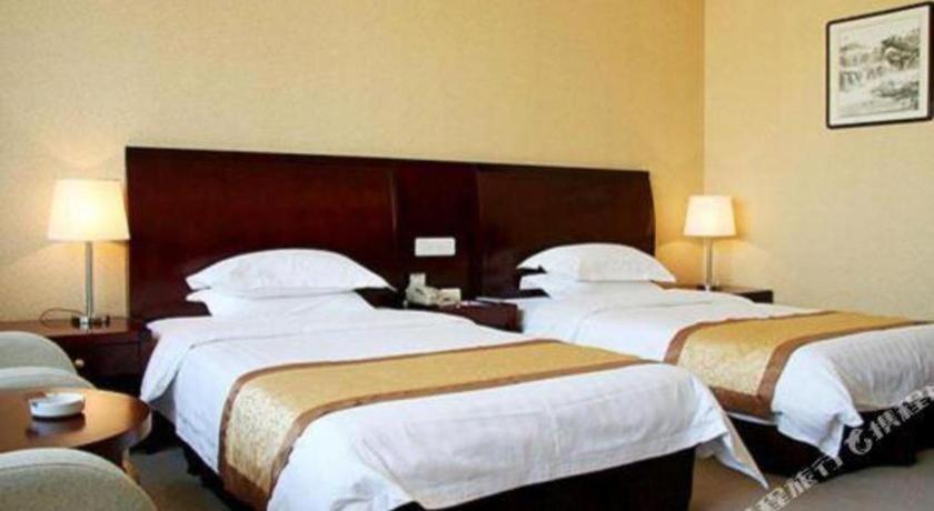 Khách sạn Jiangxi Grand 3*